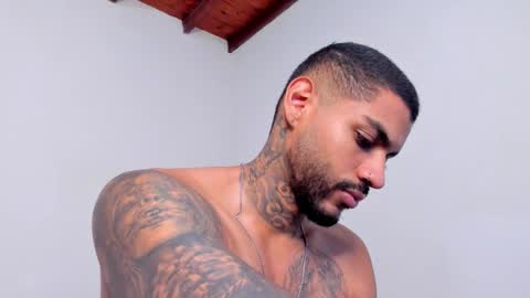 Luigi Vitale online show from 24, 9, 2025