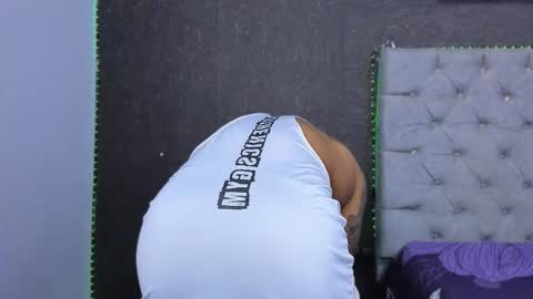 Luigi Independent model online show from 16, 11, 2025