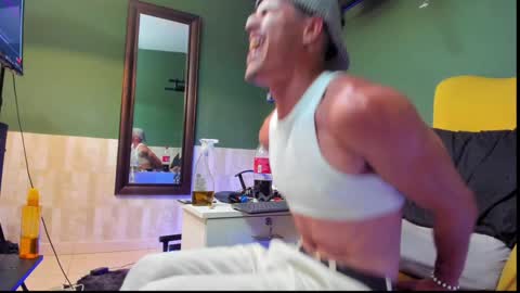 Snapshot of luis_as chatting on 12, 1, 2025 Luis AS online show from 12, 1, 2025