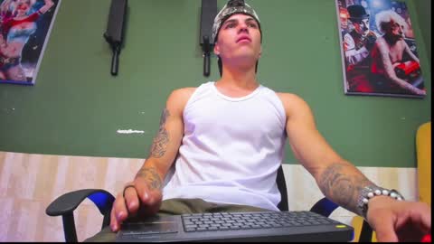 Snapshot of luis_as chatting on 18, 1, 2025 Luis AS online show from 18, 1, 2025