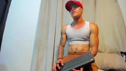 Snapshot of luis_as chatting on 15, 2, 2025 Luis AS online show from 15, 2, 2025