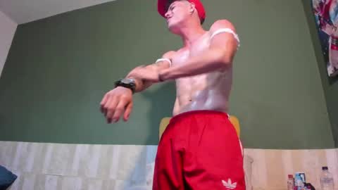 Snapshot of luis_as chatting on 19, 2, 2025 Luis AS online show from 19, 2, 2025
