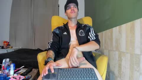 Snapshot of luis_as chatting on 23, 2, 2025 Luis AS online show from 23, 2, 2025