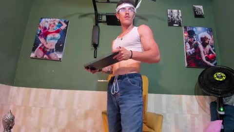 Snapshot of luis_as chatting on 10, 3, 2025 Luis AS online show from 10, 3, 2025