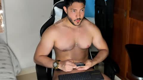 luis_baptista online show from 7, 3, 2025