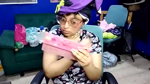 Snapshot of luisa_bunny chatting on 8, 1, 2026 luisa_bunny online show from 8, 1, 2026