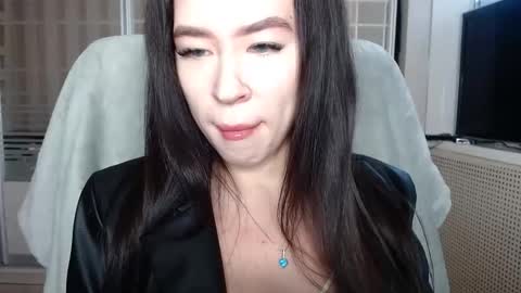 Snapshot of luisa_domina chatting on 9, 10, 2025 luisa lovedom online show from 9, 10, 2025
