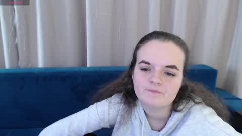 Luisa Rosee online show from 27, 2, 2025