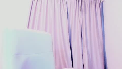 Snapshot of luisaa_diaz_ chatting on 6, 8, 2026 Luisa Diaz online show from 6, 8, 2026