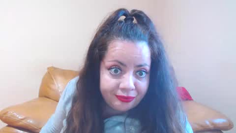 Cassie online show from 10, 5, 2026