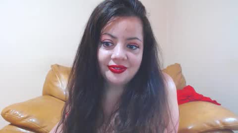 Snapshot of luisahornydoll chatting on 21, 5, 2026 Cassie online show from 21, 5, 2026