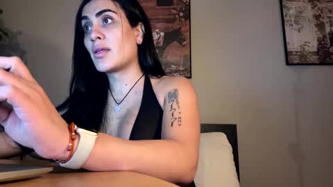 Snapshot of luisamonsterdick chatting on 2, 11, 2025 Luisa Monsters online show from 2, 11, 2025