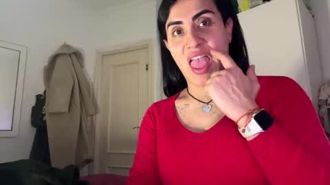 Snapshot of luisamonsterdick chatting on 21, 11, 2025 Luisa Monsters online show from 21, 11, 2025