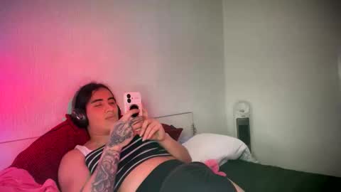 Snapshot of luisamonsterdick chatting on 12, 2, 2026 Luisa Monsters online show from 12, 2, 2026