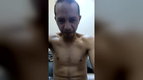Snapshot of luiset_24 chatting on 10, 7, 2026 luiset_24 online show from 10, 7, 2026