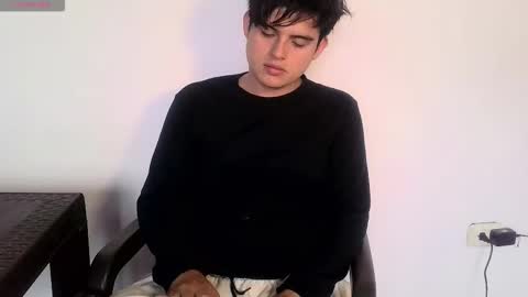 Snapshot of luisk200 chatting on 24, 2, 2026 Luis S Kennedy online show from 24, 2, 2026