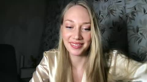 luiva13 online show from 3, 2, 2025