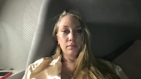 luiva13 online show from 3, 2, 2025