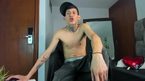 Snapshot of lujuriau_u chatting on 5, 10, 2025 lujuriau_u online show from 5, 10, 2025