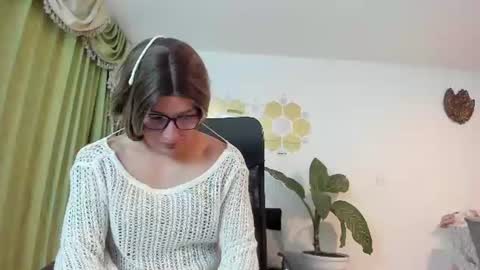 Luka Castillo online show from 14, 6, 2026