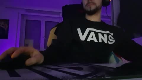 lukasschoetz online show from 15, 2, 2026