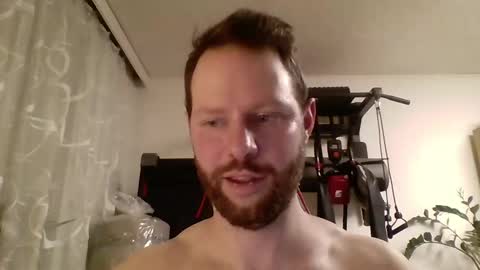 Snapshot of luke91_t chatting on 24, 2, 2025 luke91_t online show from 24, 2, 2025