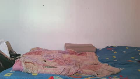 Snapshot of lukebigcock64 chatting on 24, 9, 2025 Luke online show from 24, 9, 2025