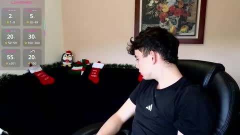 Snapshot of lukeboyce chatting on 21, 11, 2025 lukeboyce online show from 21, 11, 2025