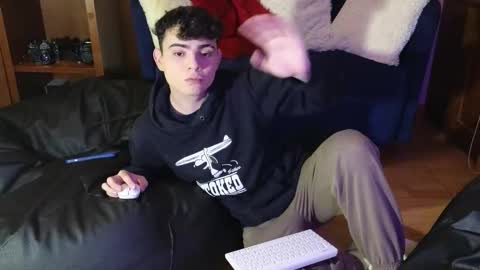 Snapshot of lukeboyce chatting on 6, 1, 2026 lukeboyce online show from 6, 1, 2026