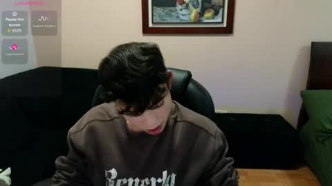 Snapshot of lukeboyce chatting on 9, 4, 2026 lukeboyce online show from 9, 4, 2026