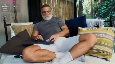 Luke Crews online show from 25, 6, 2026