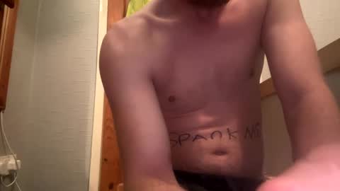 Snapshot of lukeeeeey96 chatting on 17, 12, 2024 lukeeeeey96 online show from 17, 12, 2024