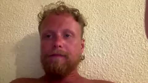 lukeeeeey96 online show from 4, 8, 2026