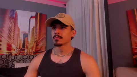 Snapshot of lukeetaylor_ chatting on 9, 1, 2026 Luke Taylor online show from 9, 1, 2026