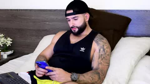 Lukhas f4f online show from 3, 10, 2025