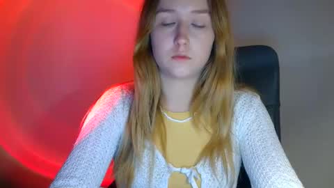 Snapshot of lulu_baby1 chatting on 4, 11, 2025 Lulu Baby18 online show from 4, 11, 2025