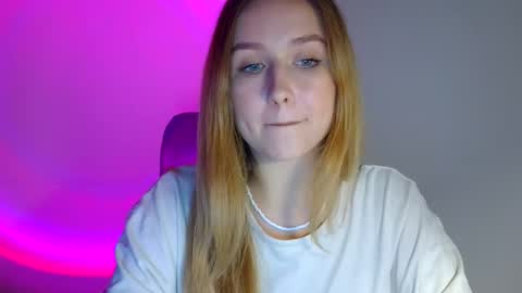 Snapshot of lulu_baby1 chatting on 7, 11, 2025 Lulu Baby18 online show from 7, 11, 2025