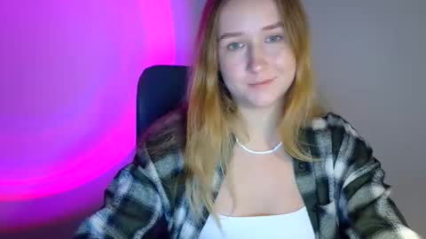 Snapshot of lulu_baby1 chatting on 17, 11, 2025 Lulu Baby18 online show from 17, 11, 2025