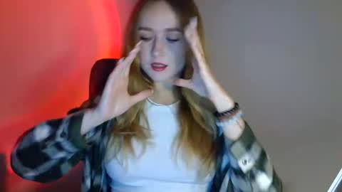 Snapshot of lulu_baby1 chatting on 22, 11, 2025 Lulu Baby18 online show from 22, 11, 2025