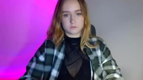 Snapshot of lulu_baby1 chatting on 4, 12, 2025 Lulu Baby18 online show from 4, 12, 2025