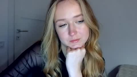 Snapshot of lulu_baby1 chatting on 16, 4, 2026 Lulu Baby18 online show from 16, 4, 2026