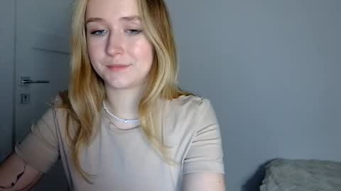 Snapshot of lulu_baby1 chatting on 29, 4, 2026 Lulu Baby18 online show from 29, 4, 2026