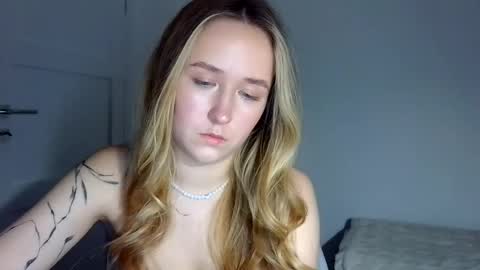 Snapshot of lulu_baby1 chatting on 13, 5, 2026 Lulu Baby18 online show from 13, 5, 2026