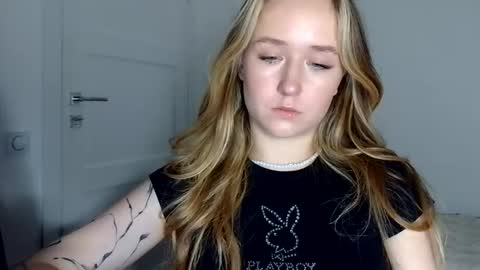 Snapshot of lulu_baby1 chatting on 18, 5, 2026 Lulu Baby18 online show from 18, 5, 2026