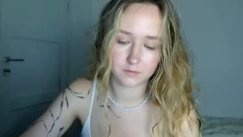 Snapshot of lulu_baby1 chatting on 3, 6, 2026 Lulu Baby18 online show from 3, 6, 2026