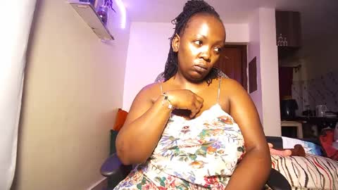 Snapshot of lulu_sparks1 chatting on 12, 7, 2026 lulu_sparks1 online show from 12, 7, 2026