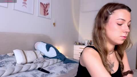 Snapshot of luluberryx chatting on 14, 5, 2026 lulu berry online show from 14, 5, 2026