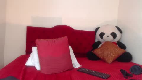 Snapshot of luluu_08 chatting on 11, 3, 2025 LULU online show from 11, 3, 2025