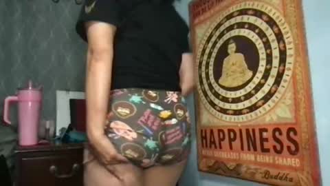 Snapshot of luluvalenttine chatting on 16, 5, 2026 LuLu Valenttine Hot Sexy HawaiianCape Verde online show from 16, 5, 2026