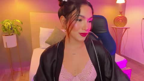 L U M A online show from 28, 9, 2025